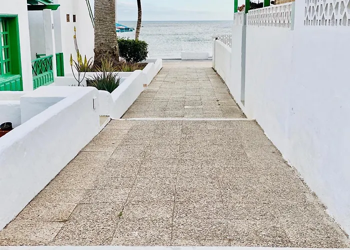 Canaryislandshost L Brisa Del Atlantico *